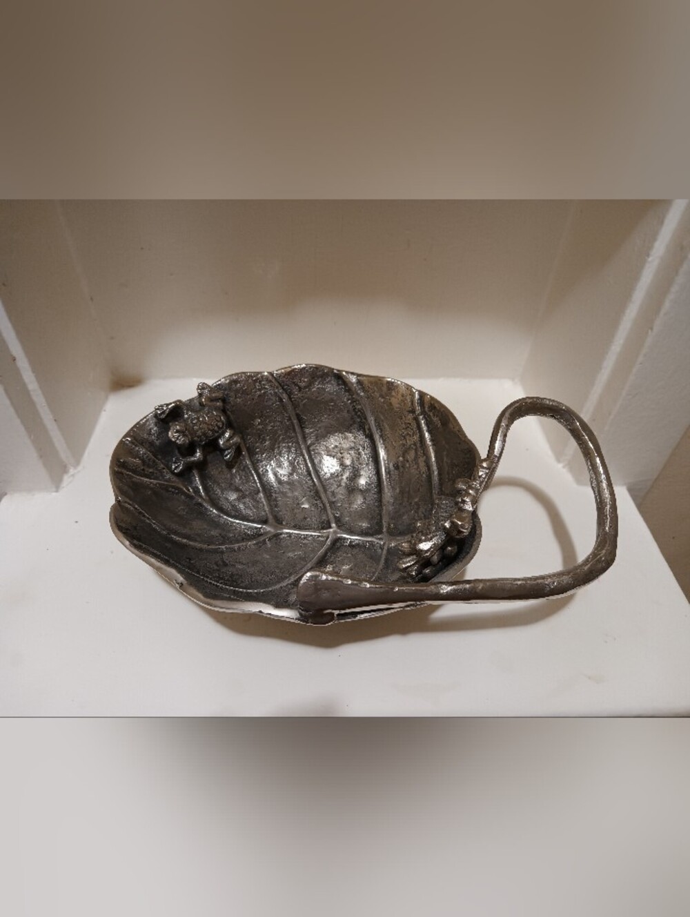 Star Home Metal Lilly Pad Bowl